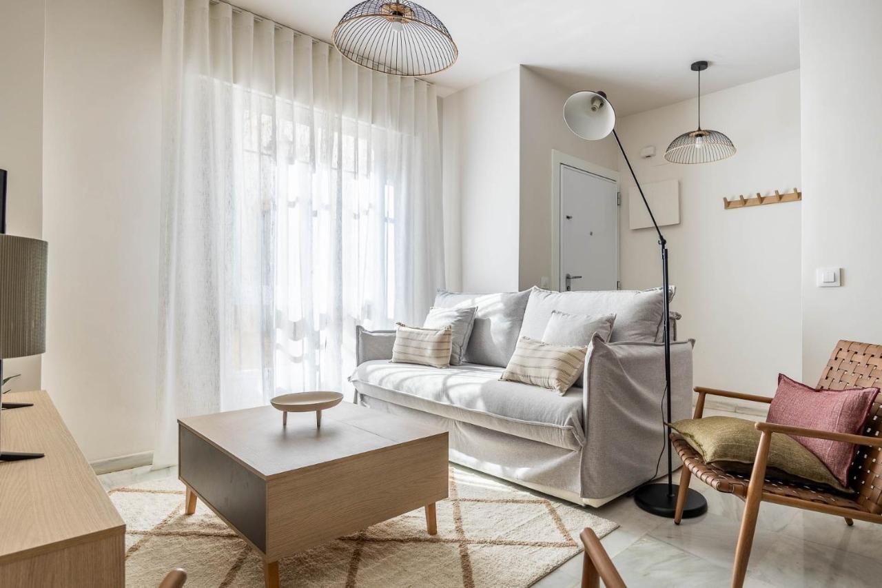 Amplisimo Apartamento De Diseno Nuevo En El Corazon De Triana, Parking Included Séville Extérieur photo