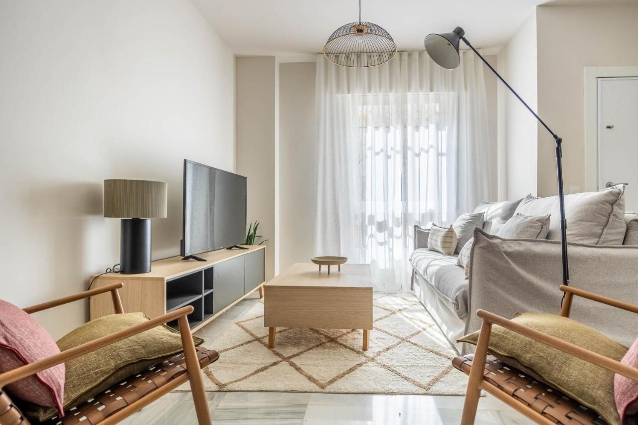 Amplisimo Apartamento De Diseno Nuevo En El Corazon De Triana, Parking Included Séville Extérieur photo